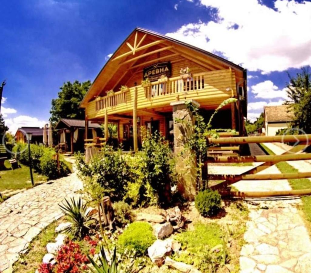 Lolini Bungalovi Novi Sad Luaran gambar