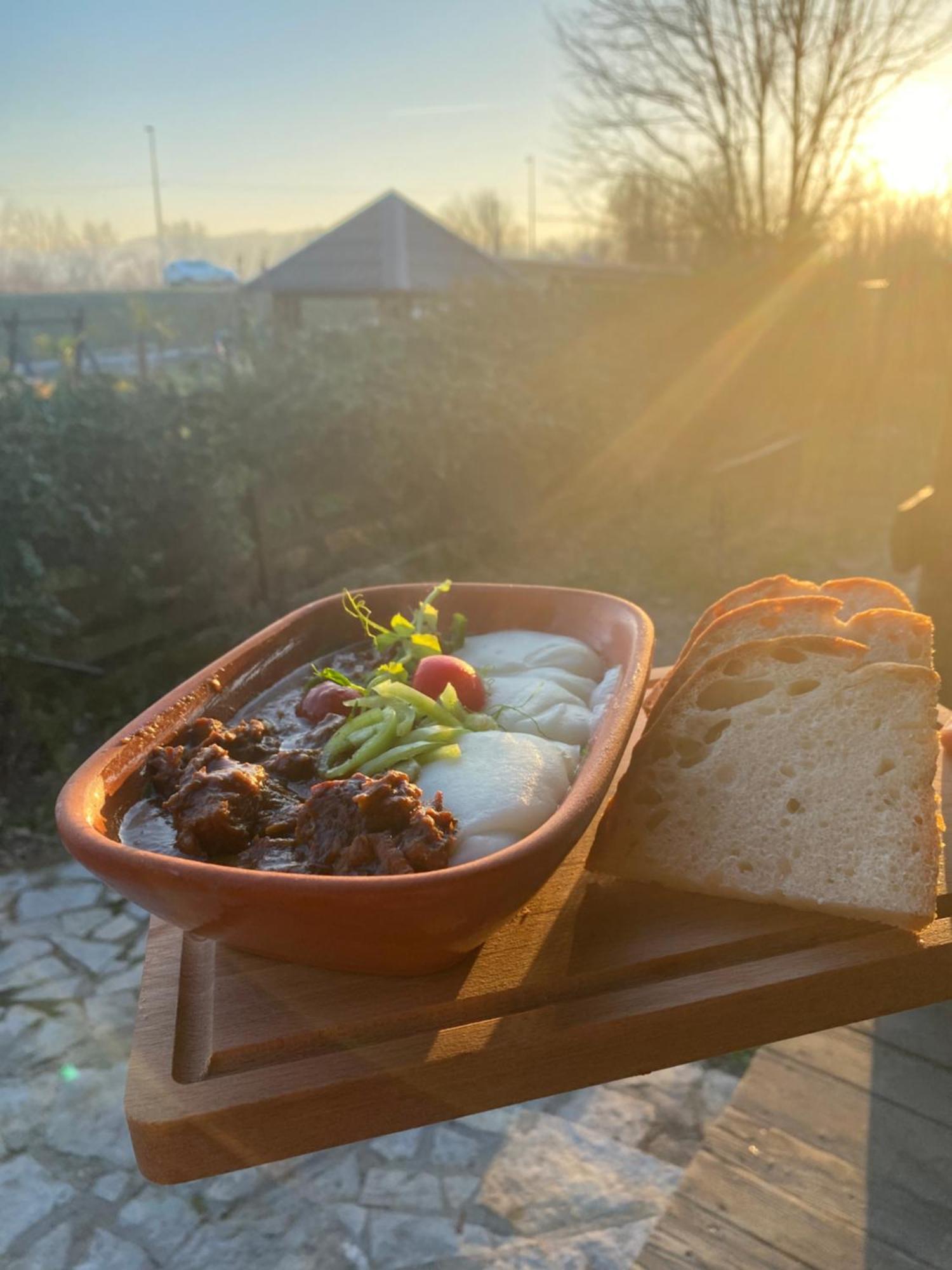Lolini Bungalovi Novi Sad Luaran gambar